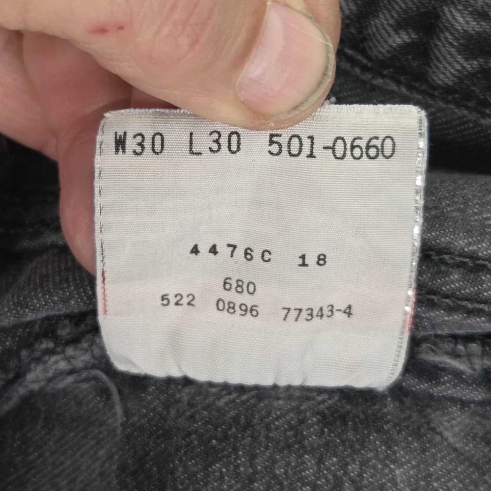 Vintage Levis 501‎ Jeans Mens Black Charcoal Wash Button Fly Made USA Fits 26x30